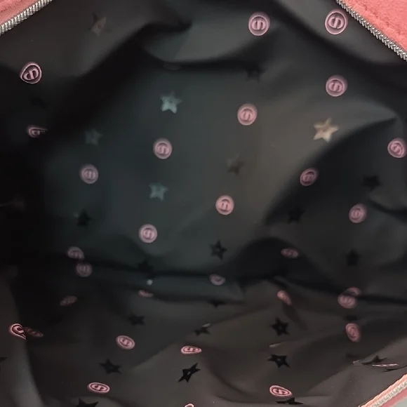 Dior Beaute Pink Cosmetic Pouch - Picture 4 of 5